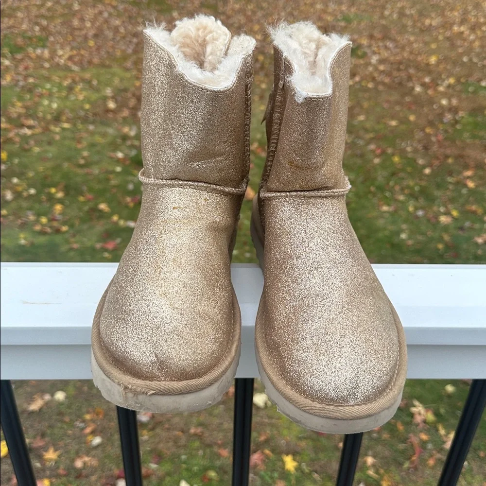 UGG Mini Bailey Bow Sparkle Boot